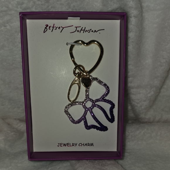 Betsey Johnson Handbags - NWT Betsey Johnson Glittery Purple Bow Bag/Keychain